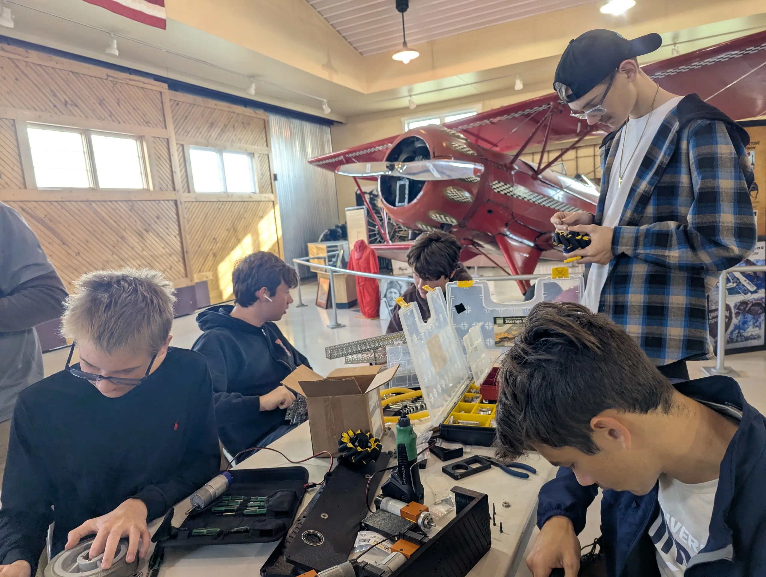 Aerobotics building drive base